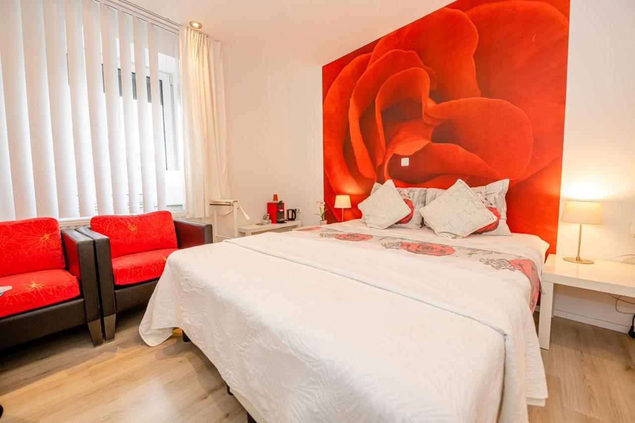 B & B M 3 Merkelbeek Esterno foto
